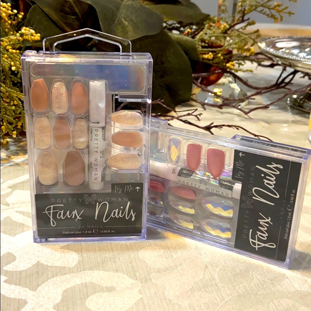 2 pack different nail colors